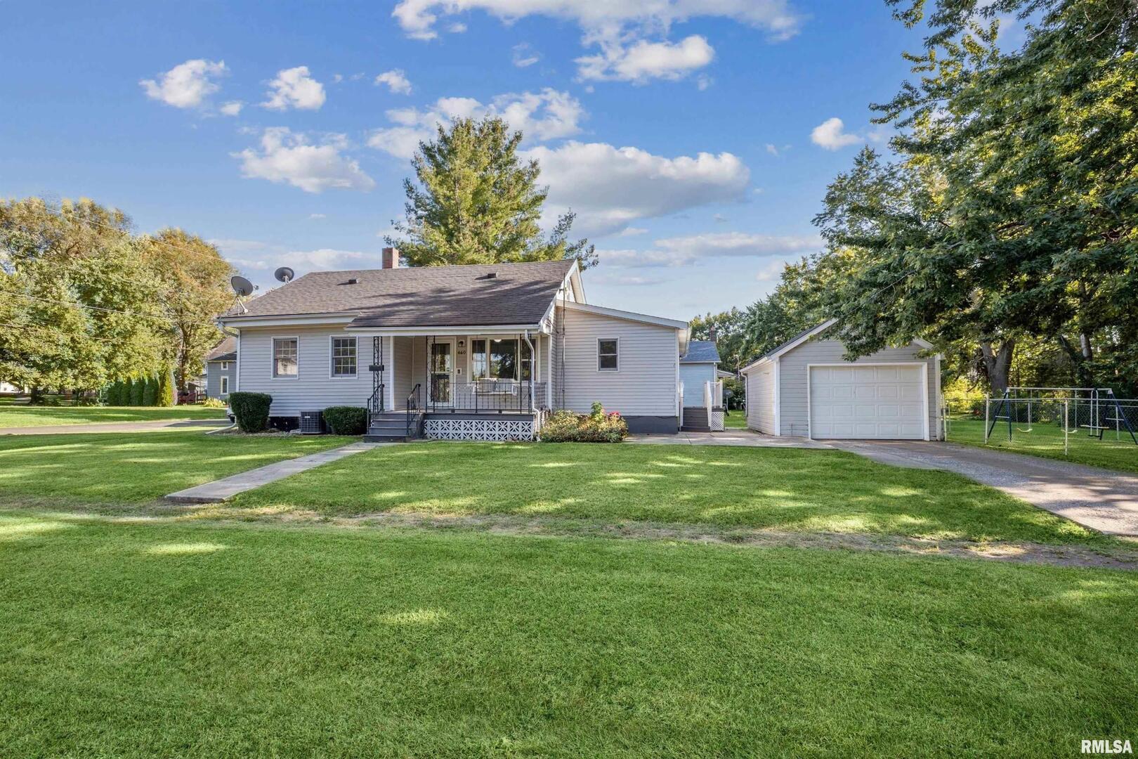460 W KNOX Street, Galesburg, IL