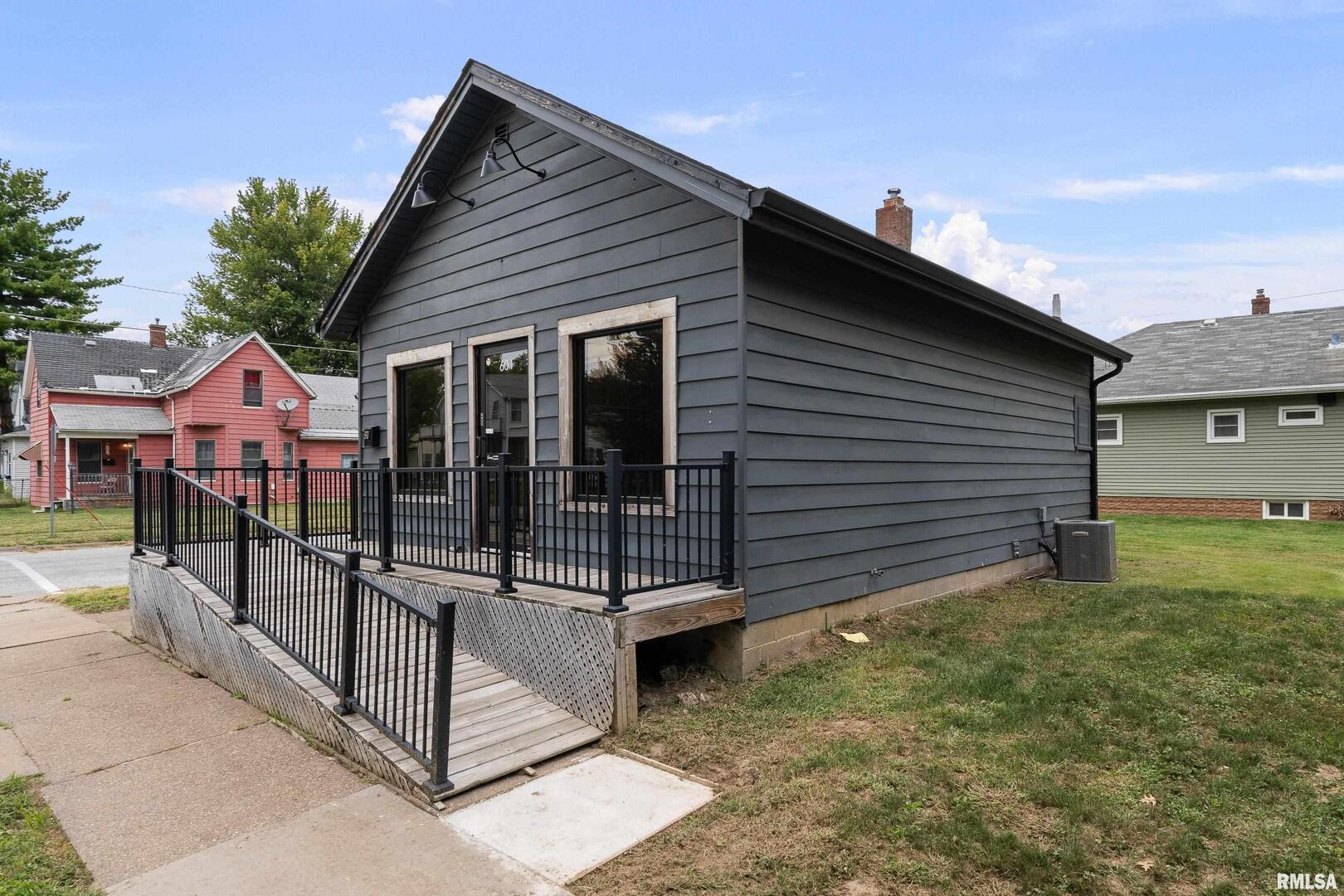 601 S CONCORD Street, Davenport, IA