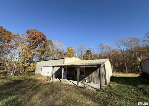 880 S Rocky Comfort Road, Makanda, IL