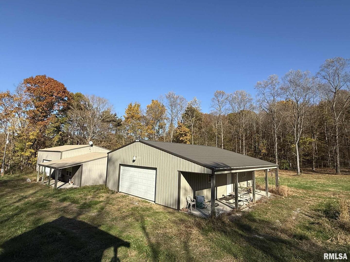 880 S Rocky Comfort Road, Makanda, IL