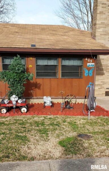 405 4TH Street, Rosiclare, IL