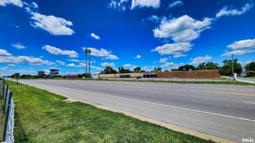 536 State Highway 146 Highway, McClure, IL