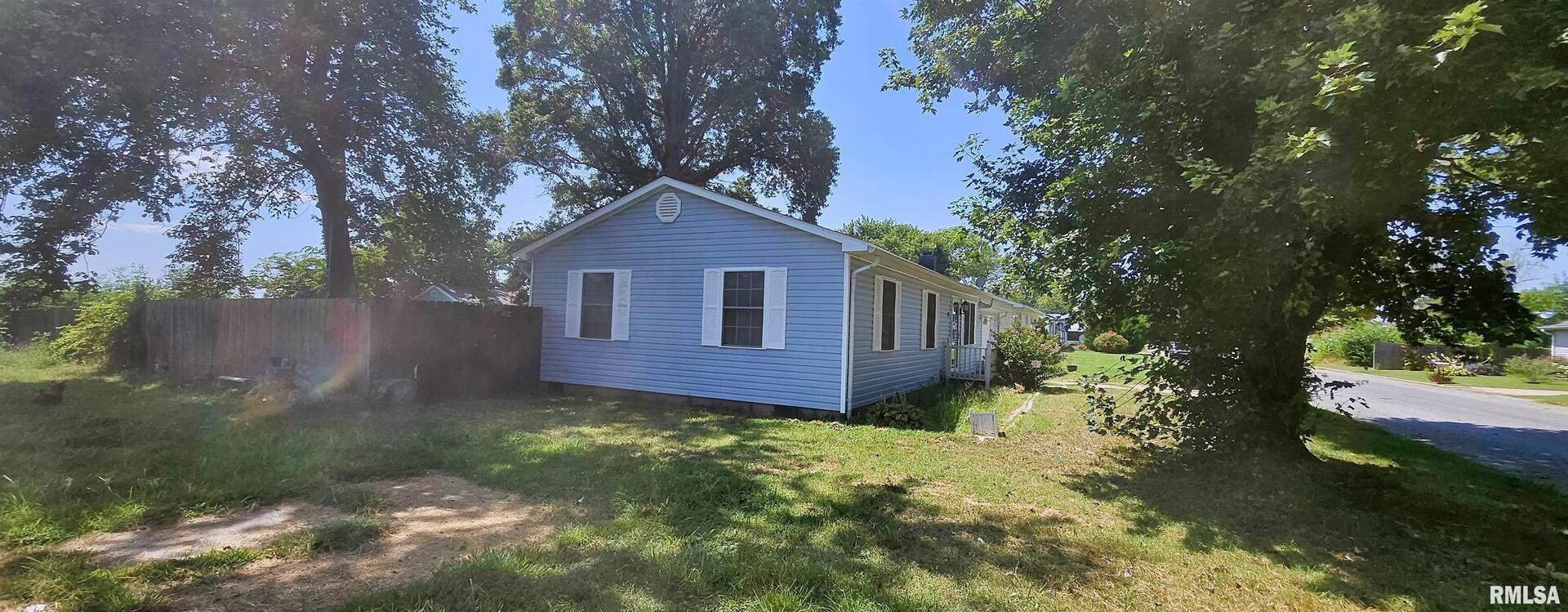 93 SEMINOLE Street, McClure, IL