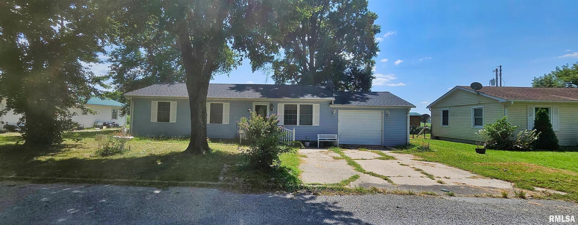 93 SEMINOLE Street, McClure, IL