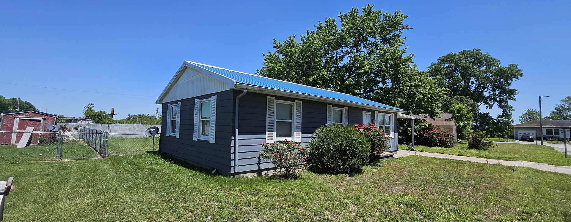 102 MOHAWK Street, McClure, IL