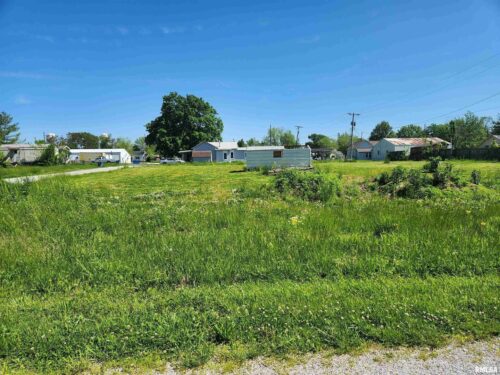 64 S 2ND Street, Ashley, IL