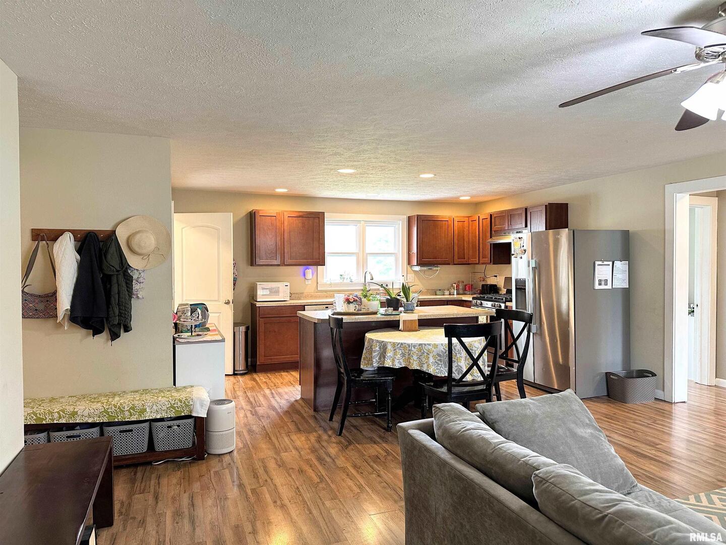 501 CEDAR CREEK Road, Makanda, IL