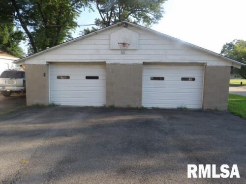 1509 E 4TH Street, WestFrank, IL