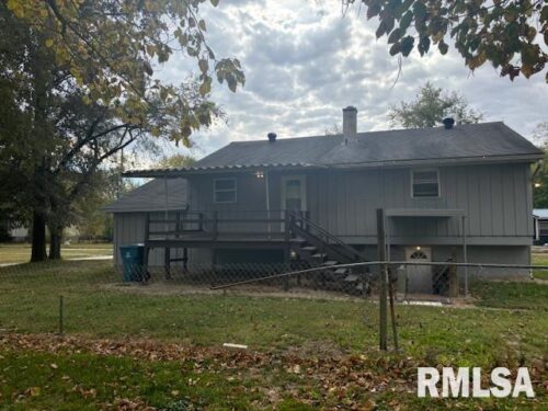 518 E Kerr Street, Centralia, IL