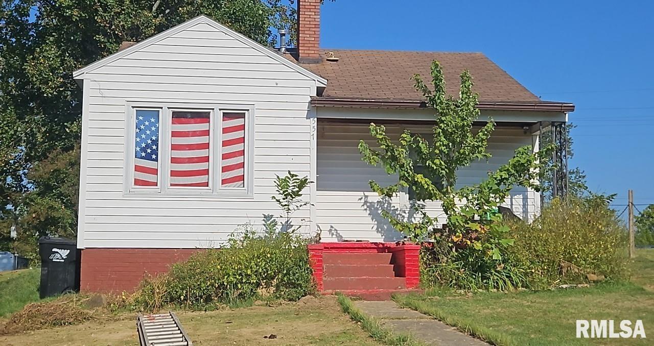 557 3RD Street, Rosiclare, IL