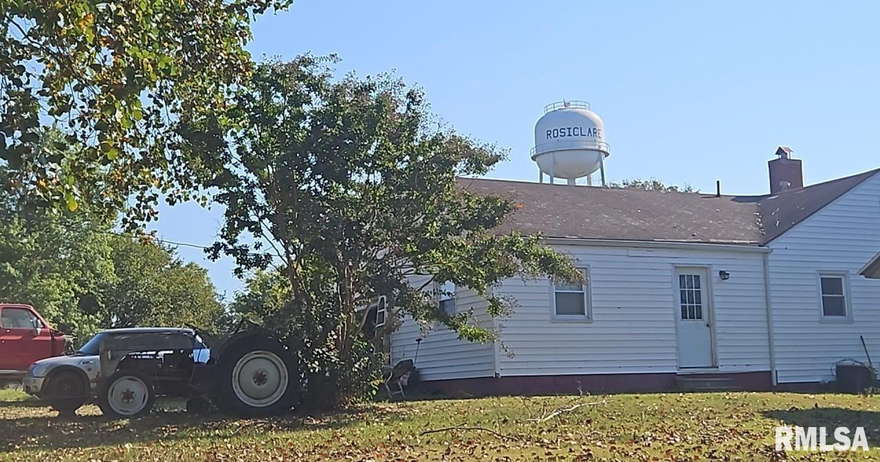 557 3RD Street, Rosiclare, IL