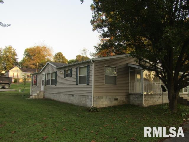 731 Bohn Street, Rosiclare, IL