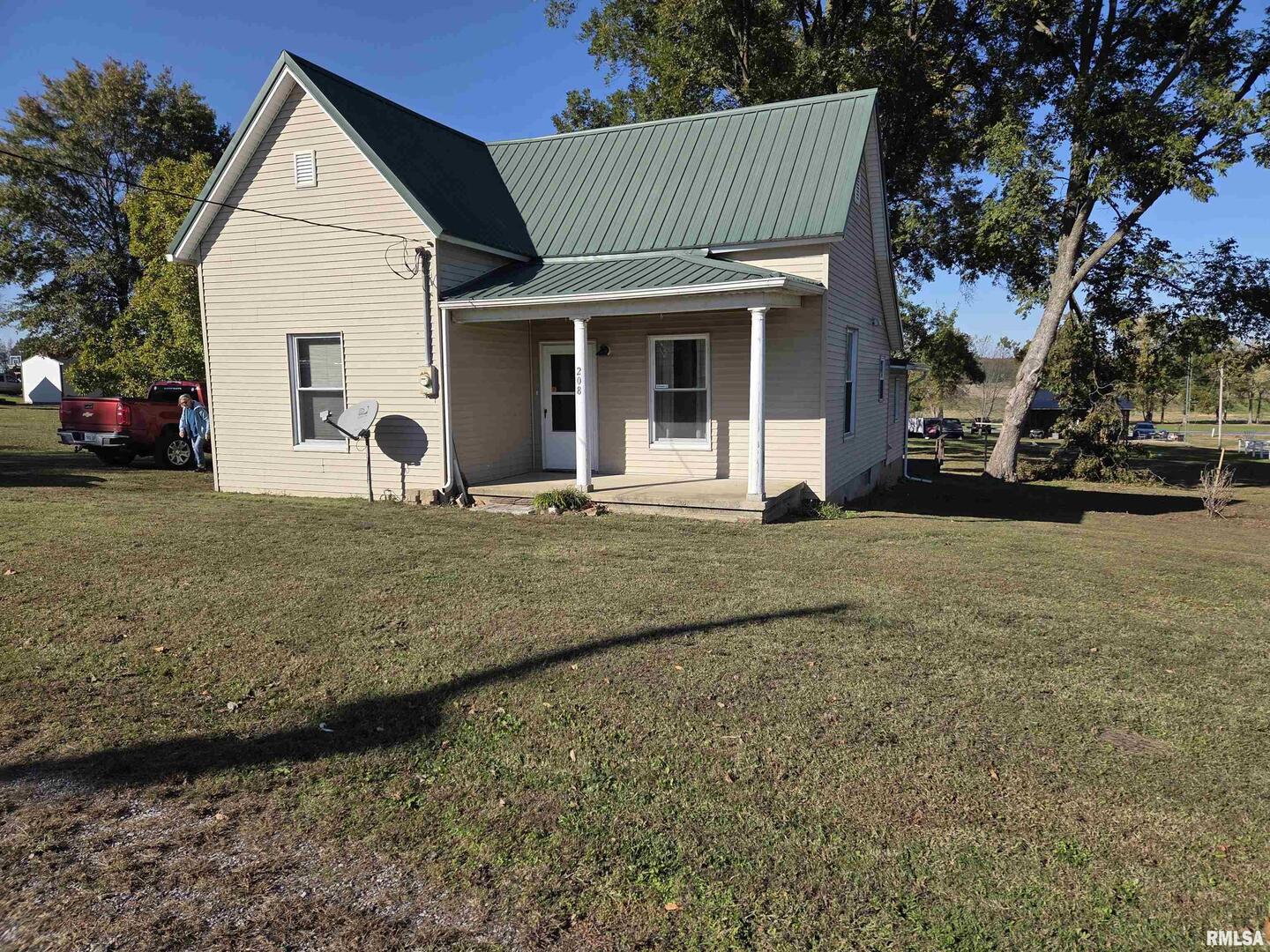 208 W CHERRY Street, Springerton, IL