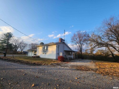 81 Cripple Creek Road, Pinckneyville, IL
