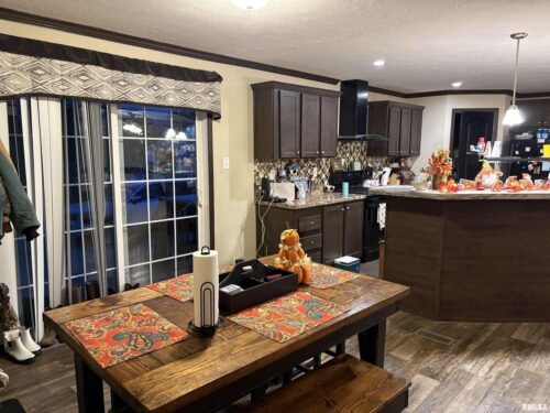 6874 White Walnut Rd Road, Pinckneyvi, IL