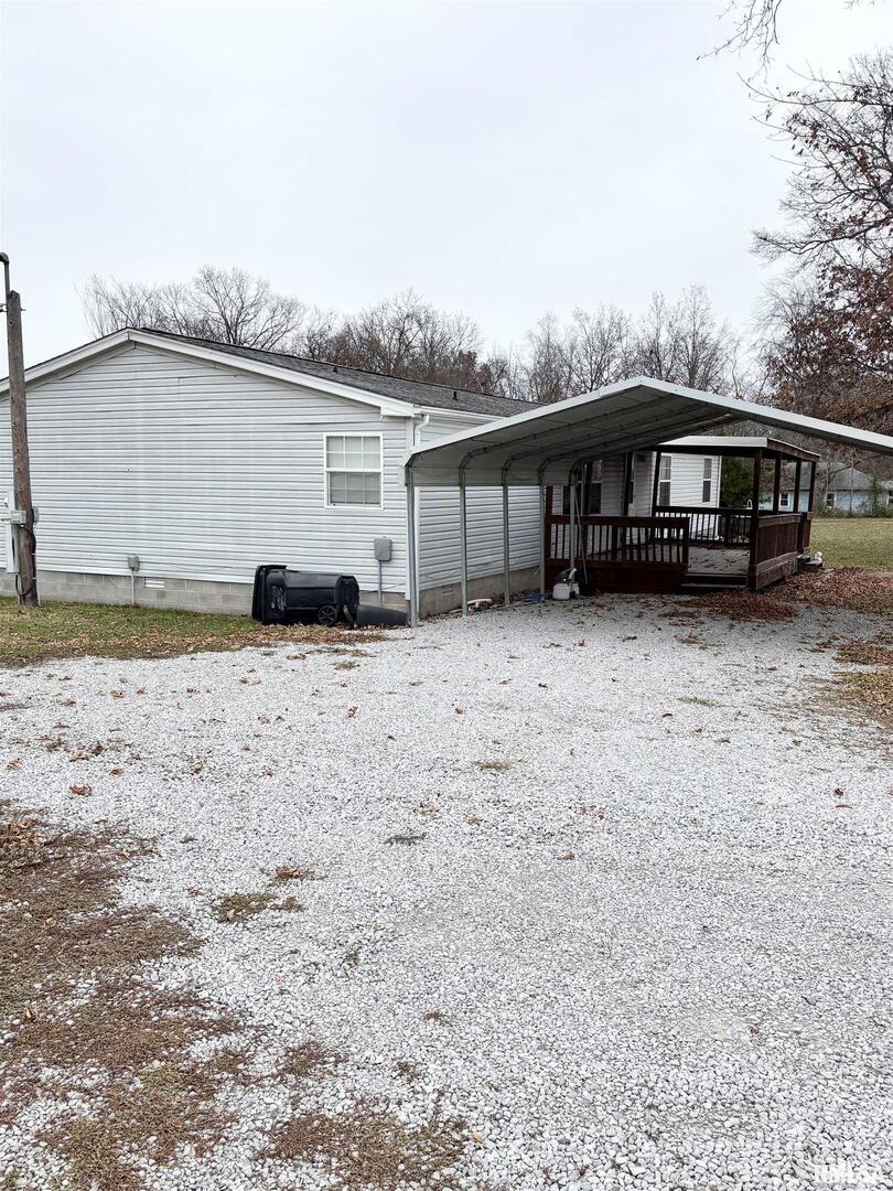 20855 SOUTH Street, WestFrank, IL