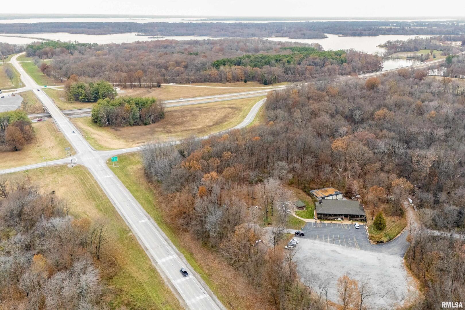 14931 Highway 37 Highway, Whittington, IL