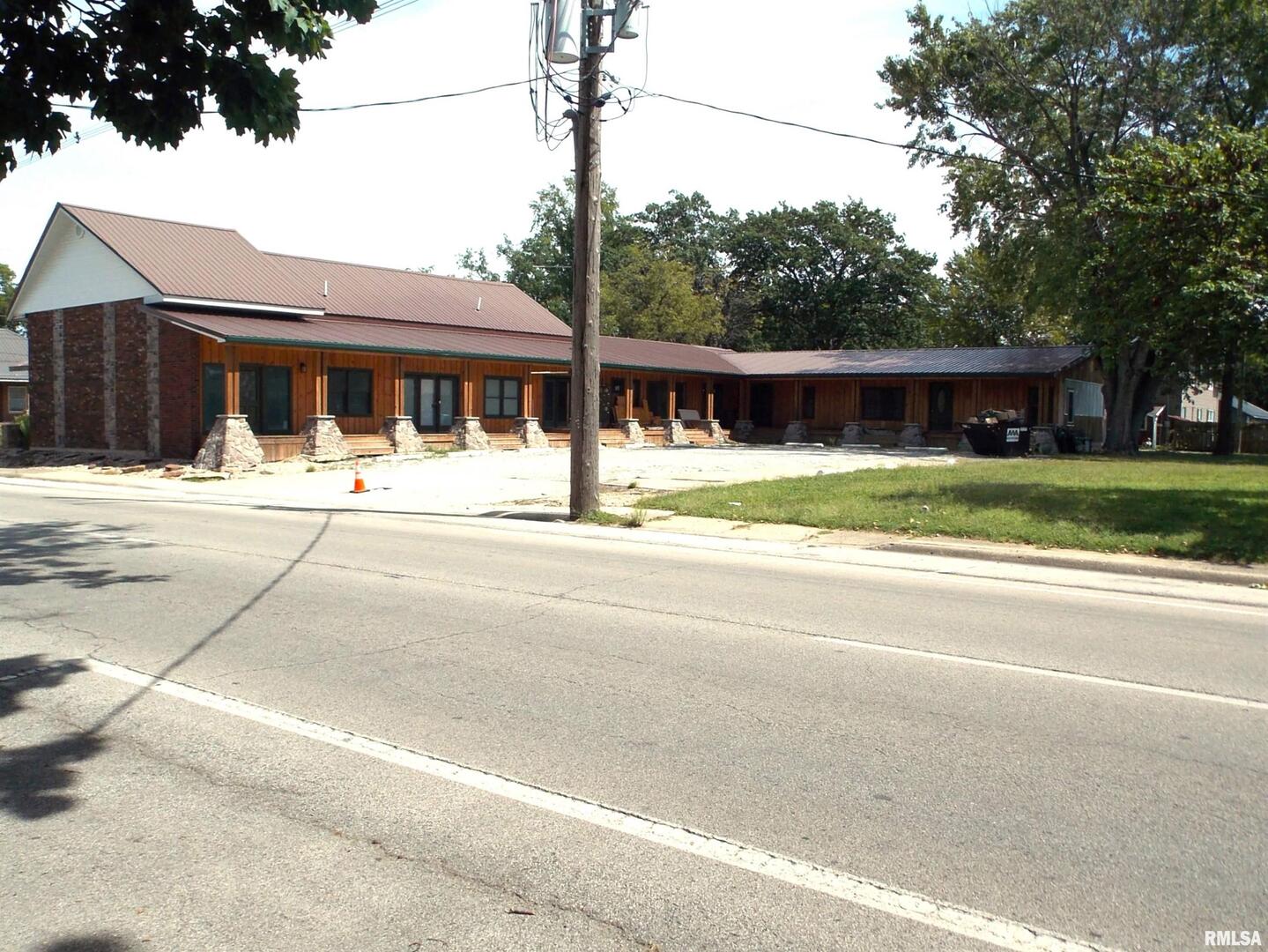 223 N BROADWAY Street #215, Centralia, IL
