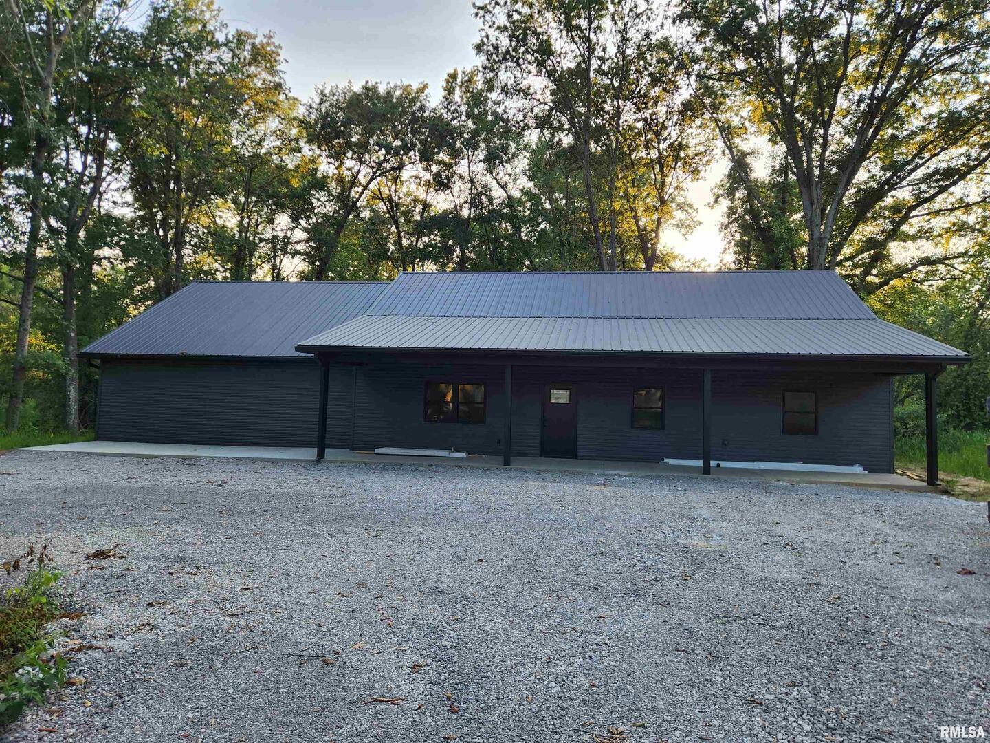 14063 N LINK Lane, Mt Vernon, IL