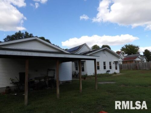 205 W WASHINGTON Street, Carrier Mills, IL