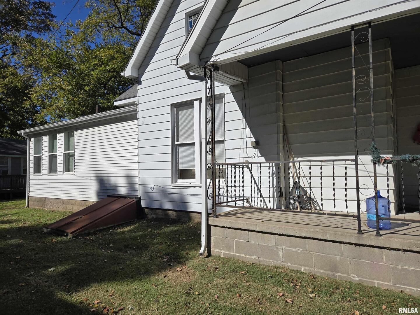 408 N Springer Street #2, Carbondale, IL