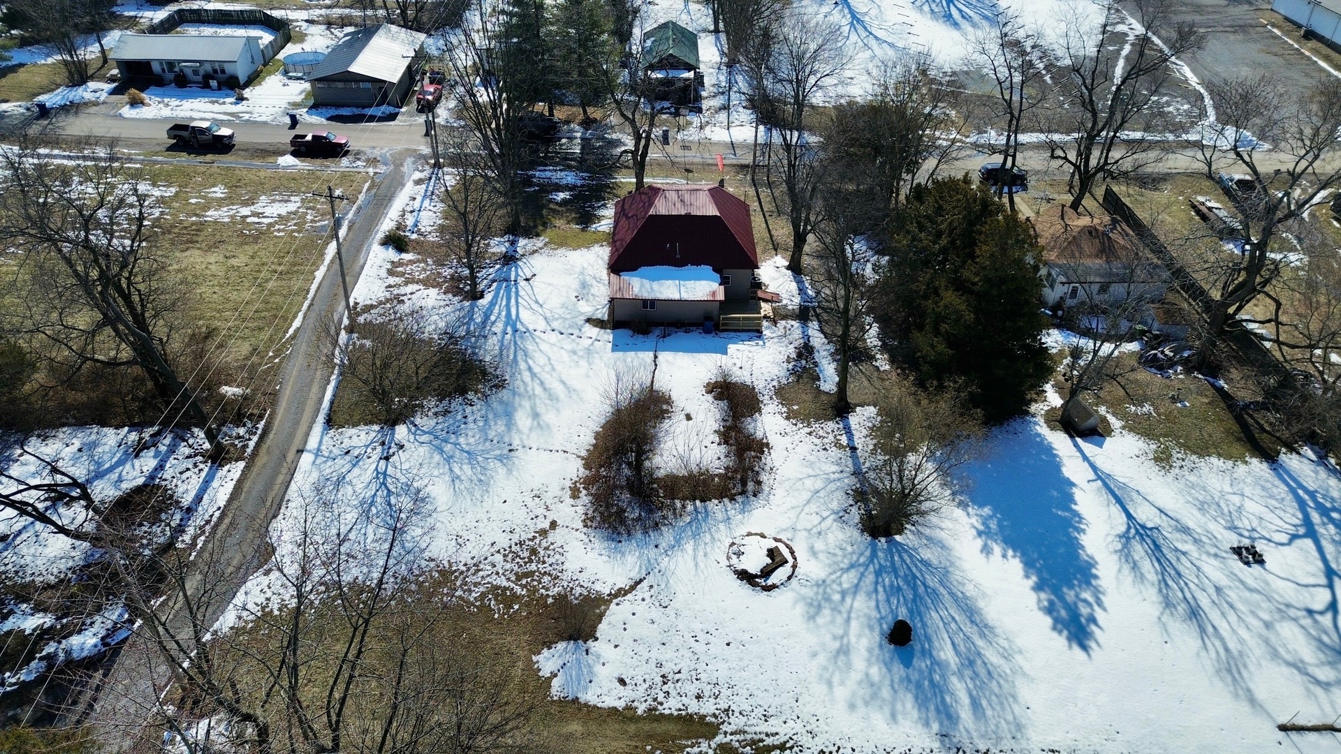 602 W CHERRY Street, Mcleansboro, IL