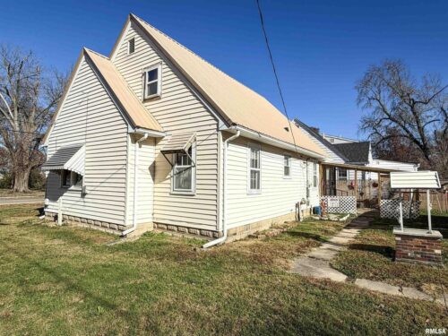 601 E LAFAYETTE Street, Olney, IL