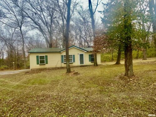 2282 LOGAN Road, West Frankfort, IL