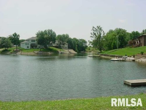 102 Rustic Lake Court, Colona, IL
