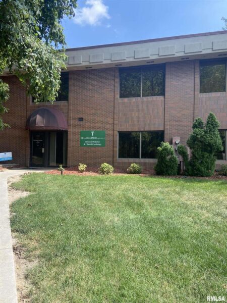 609 35TH Avenue, Moline, IL