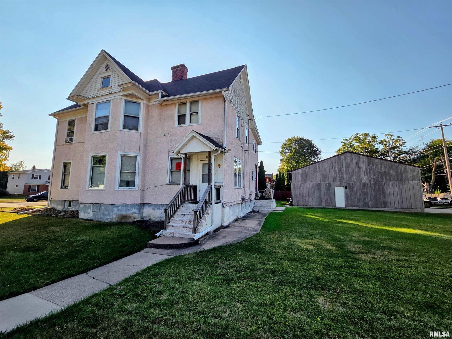800 6th Avenue, Clinton, IA