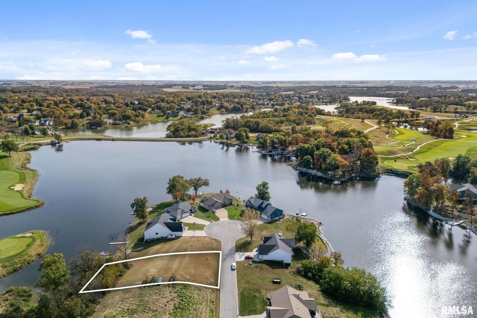 1800 Karl Lake Court, Sherrard, IL