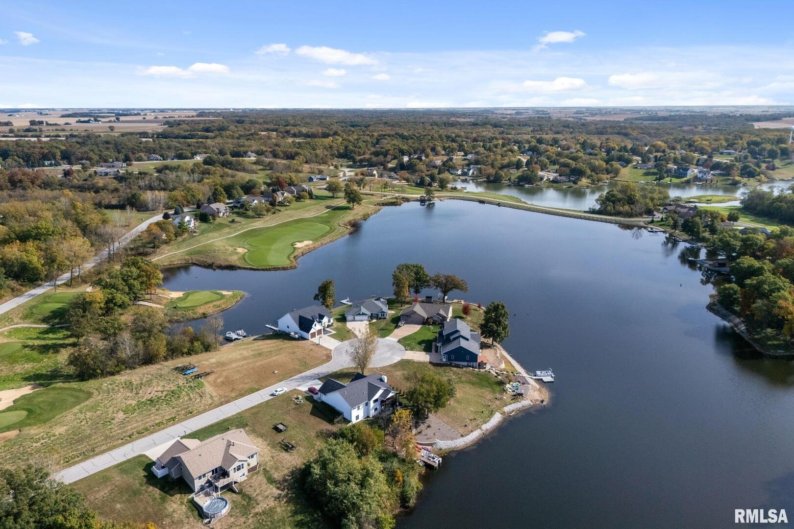1800 Karl Lake Court, Sherrard, IL