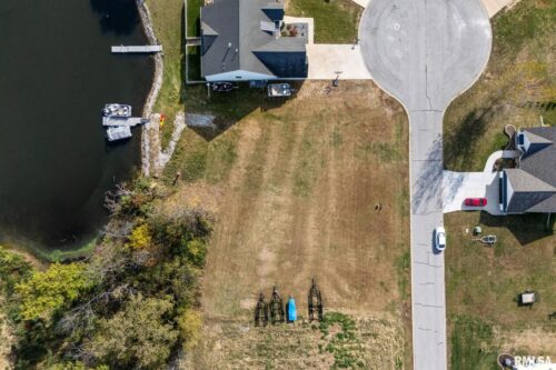 1800 Karl Lake Court, Sherrard, IL