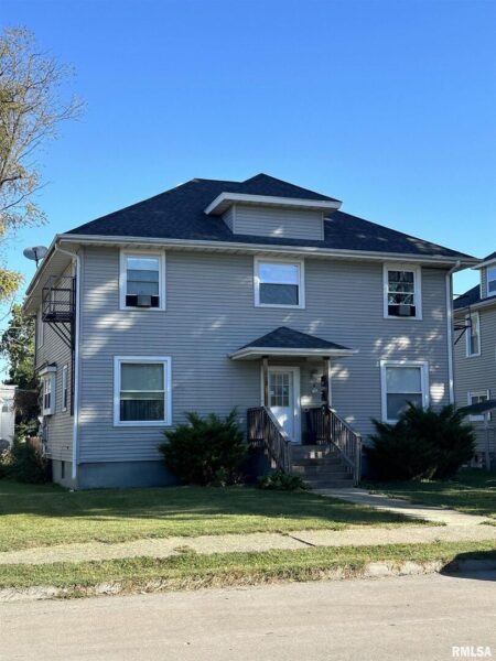 712 6TH Avenue, Clinton, IA