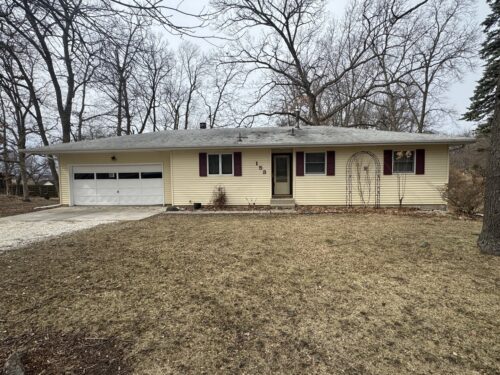 153 DEER PARK Drive, Geneseo, IL