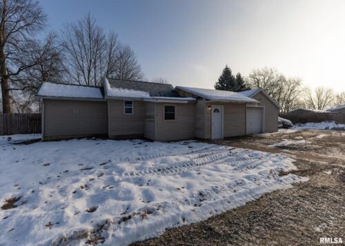 513 3RD Street, Camanche, IA