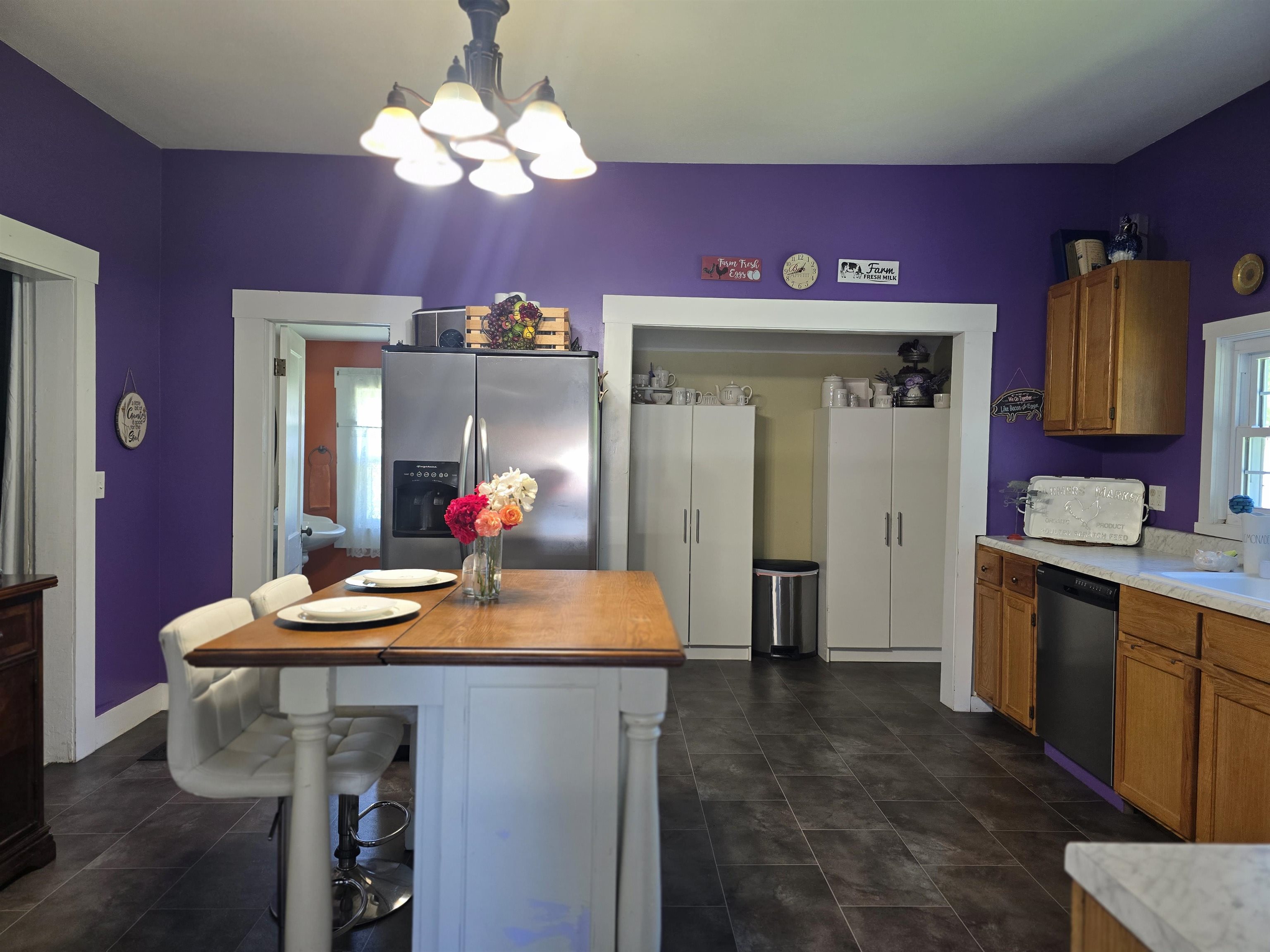 729 Locust Street, Carthage, IL