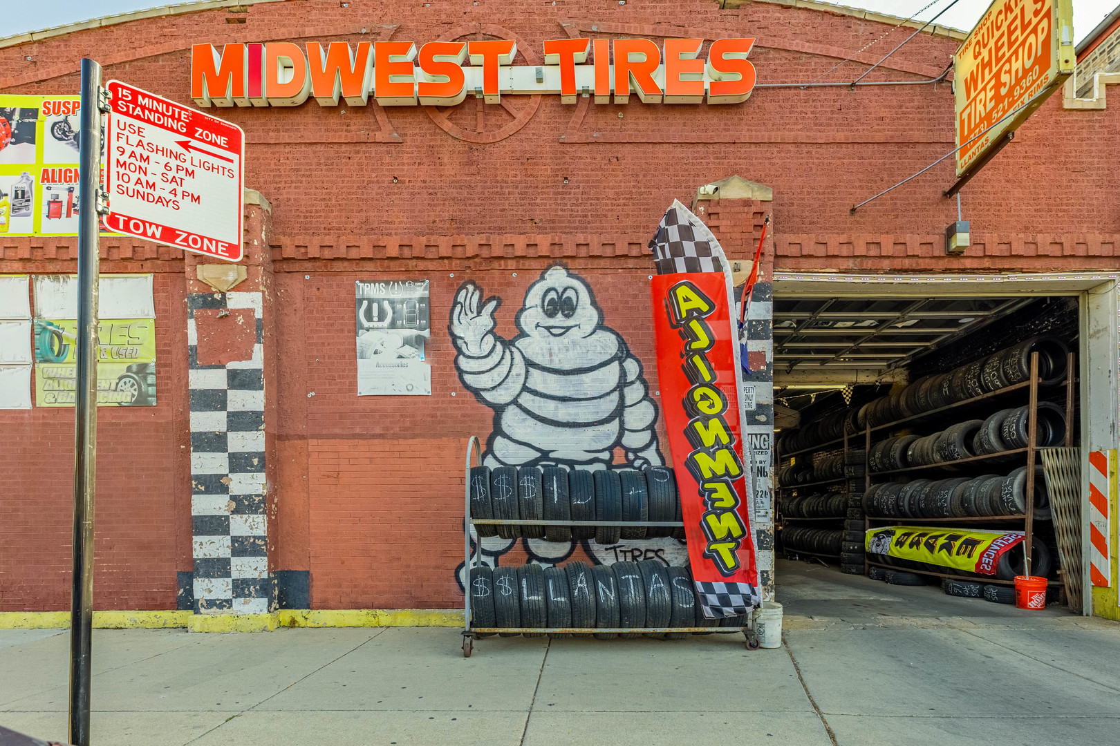 2447 S Pulaski Road, Chicago, IL