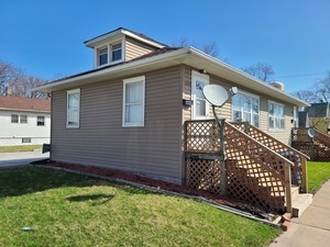 3121 Chicago Road, Steger, IL