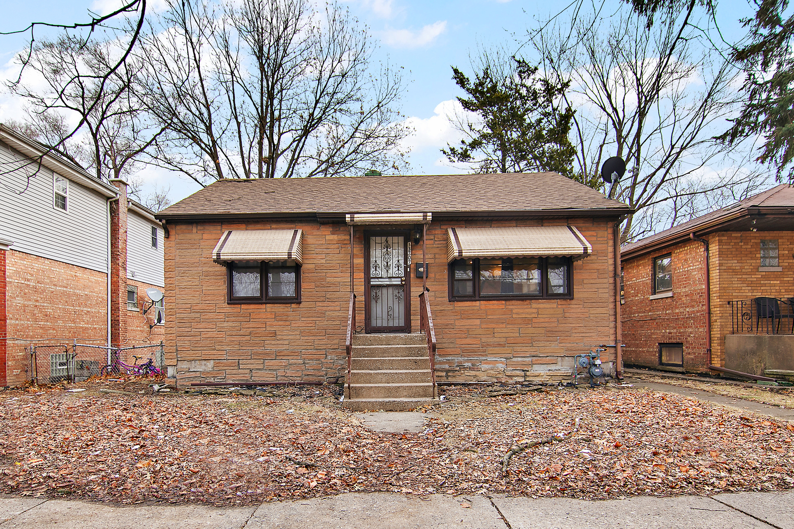 13707 S Atlantic Avenue, Riverdale, IL