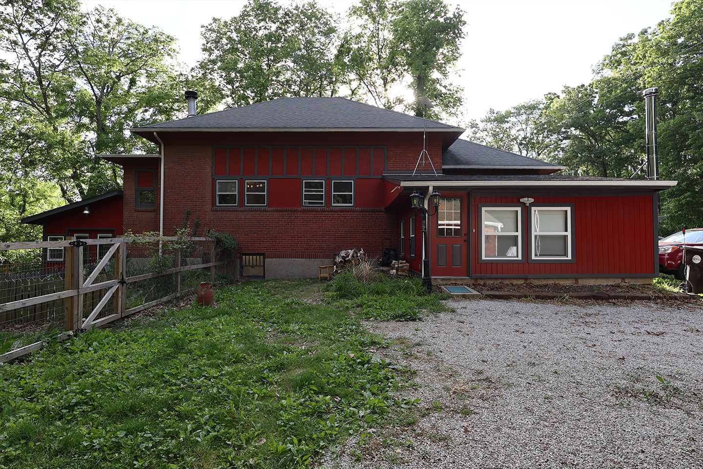 483 E 1300 North Road, Monticello, IL