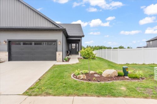 1 Prairie Trail, Monticello, IL