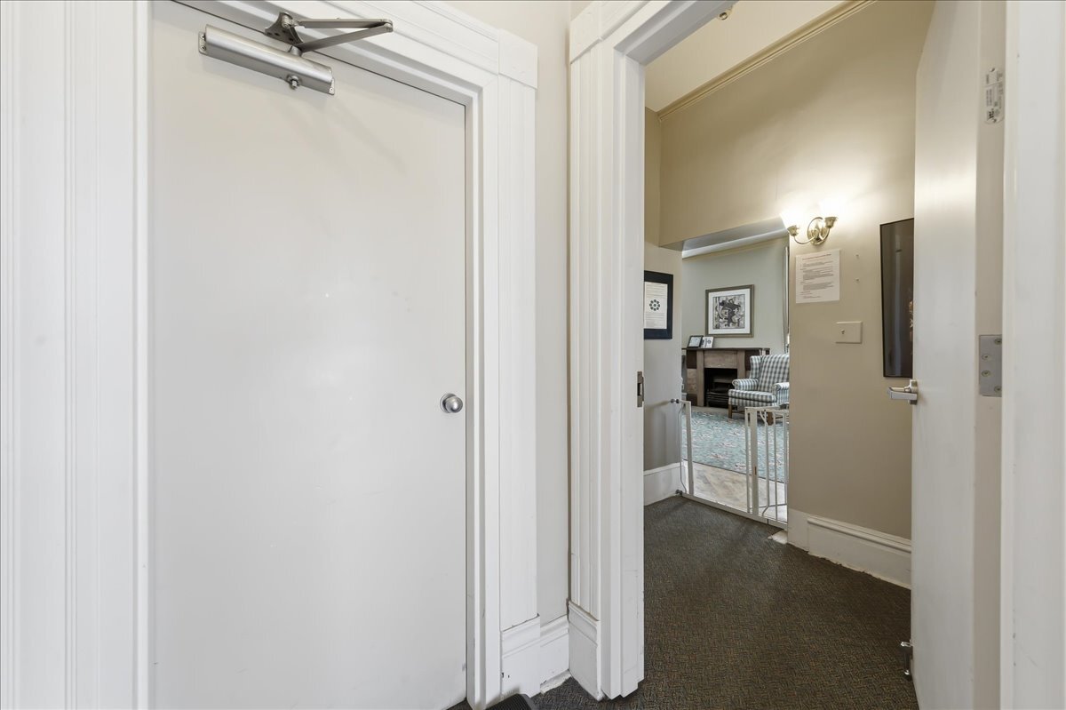 479 N Lake Street, Aurora, IL
