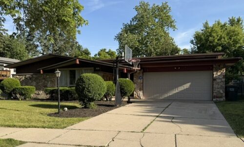 1028 W Strieff Lane, Glenwood, IL