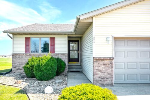 109 E Lake Court #A, Atlanta, IL