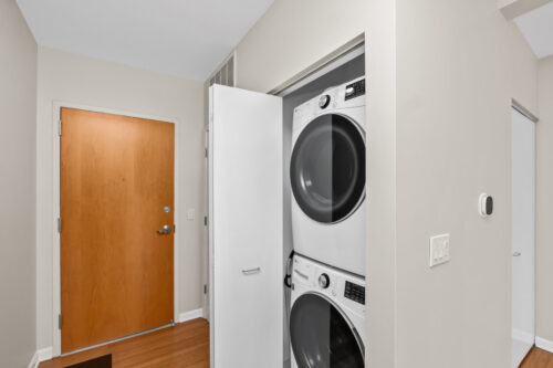 1210 Chicago Avenue #305B, Evanston, IL