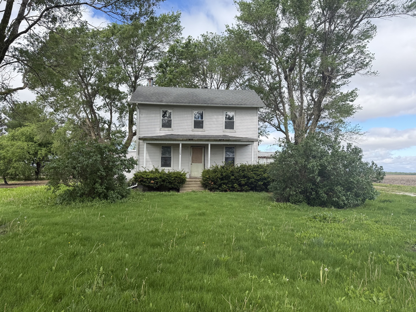 1329 N 1000 East Road, Onarga, IL