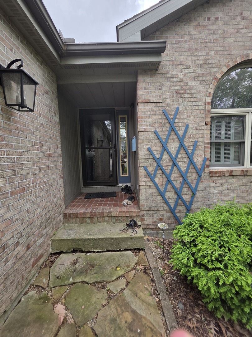 107 Comanche Trail, Loda, IL