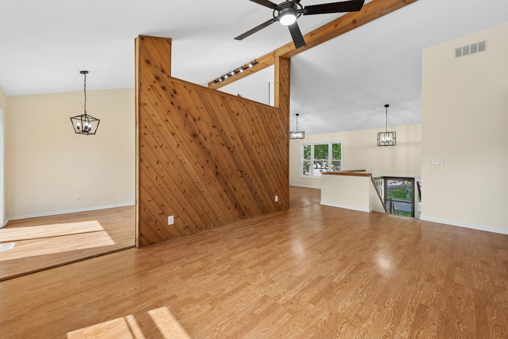 204 Brandywine Drive, Poplar Grove, IL